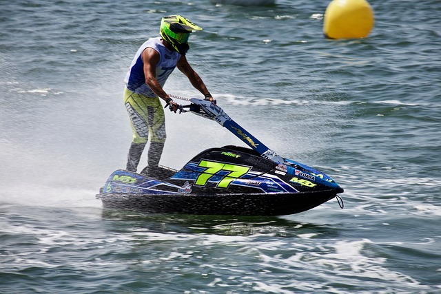 前场压迫的 前场压迫的